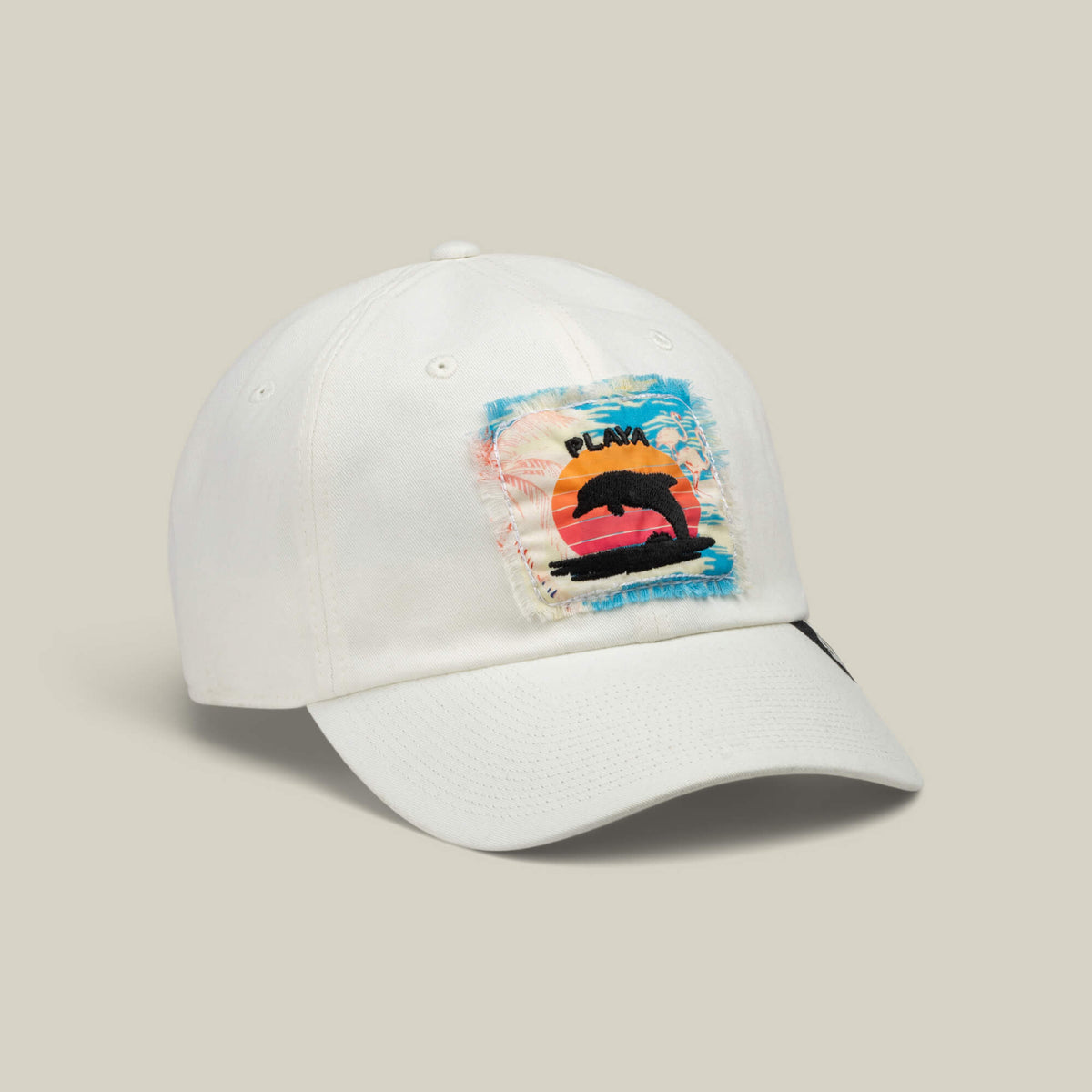 The Goorin Bros. OOO cap is a white baseball hat featuring a rectangular distressed patch with a bear silhouette and sunset design, topped with the word “PEAK.” This stylish Papa Cap Fit is perfect for personal beach maintenance or adding a laid-back touch to any outfit.