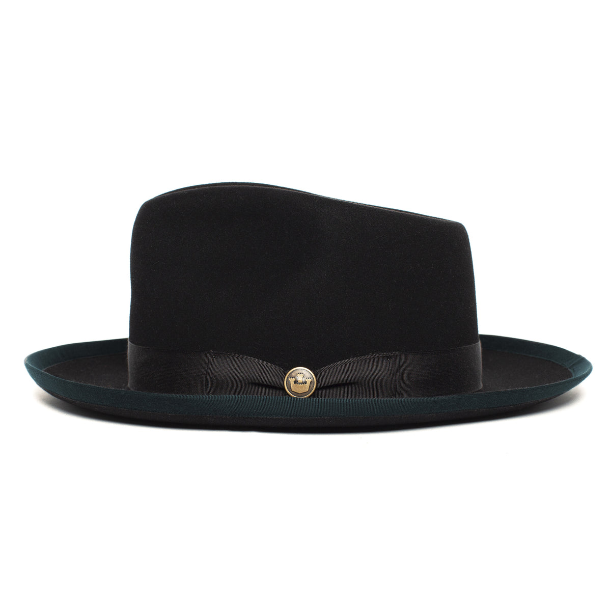 Introducing the River Gray by Goorin Bros.—a black felt wide brim fedora featuring a distinctive dark green brim, sleek black ribbon band, and an eye-catching gold button detail on the front. Expertly crafted in the USA, this hat is a testament to timeless elegance and sophistication.